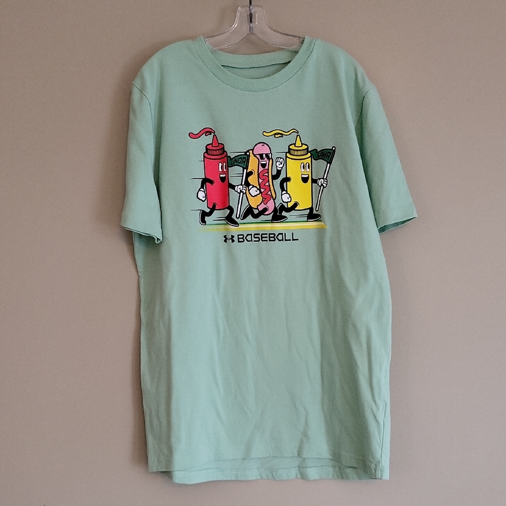 Under Armour mint green tee shirt